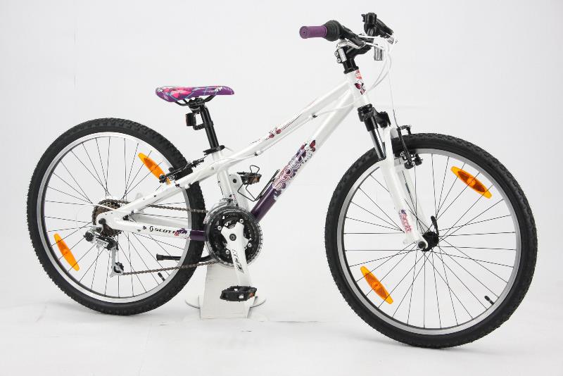 Scott 24 Zoll Mädchenfahrrad 18 Gang Kettenschaltung weiß