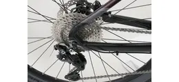Cube Access WS Race Damen MTB Hardtail 20-Gang Shimano Deore 27,5 Zoll Damenfahrrad 20 Gang Kettenschaltung schwarz Rahmenhöhe: 13,5 Zoll