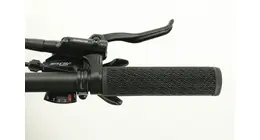Bergamont Revox 4 Hardtail MTB Offroad 27 Gang Kettenschaltung 27,5 Zoll Herrenfahrrad 27 Gang Kettenschaltung schwarz Rahmenhöhe: 40 cm 785005-02.jpg