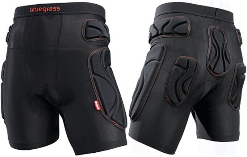 Bluegrass Shorts "Wolverine" sw/rt Größe: Größe: L