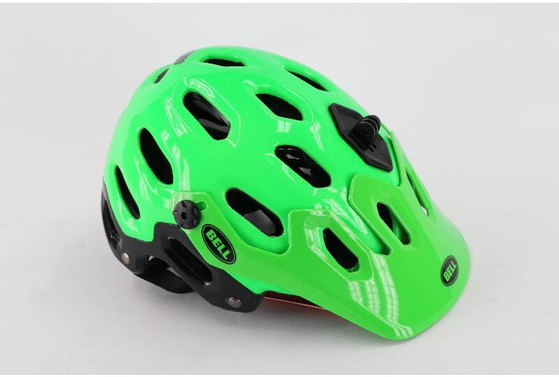 Bell Helm Super 14 grün Größe: L