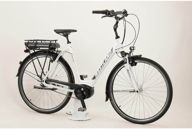 Westland Basic E7N 28 Zoll E-Bike 7-Gang Rücktrittbremsnabe 300Wh 8,2Ah Akku weiß Rahmenhöhe: 53 cm