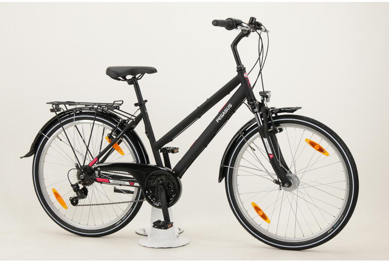 Pegasus Avanti 18 26" ATB-Street-Bike 18-Gang Shimano Kettenschaltung 26 Zoll 18 Gang Kettenschaltung schwarz Rahmenhöhe: 50 cm
