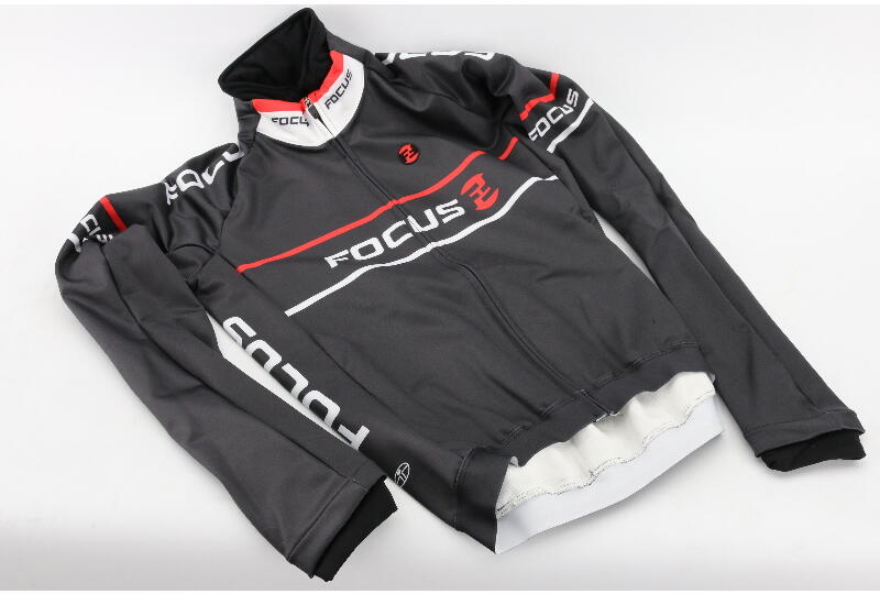 Focus He. Winterjacke sw/we/rt Größe: Größe: M
