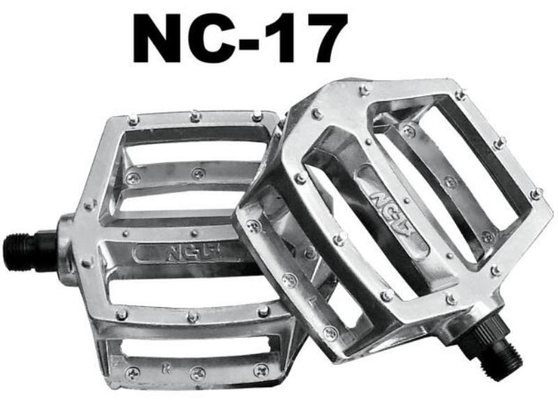 NC-17 Plattformpedal STD 9/16" silb.
